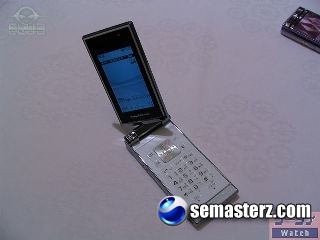 Sony Ericsson W64S для KDDI