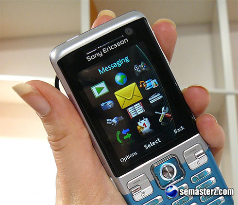Sony Ericsson C702 Repair Movie