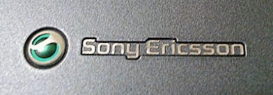 Sony Ericsson G702 - Логотип