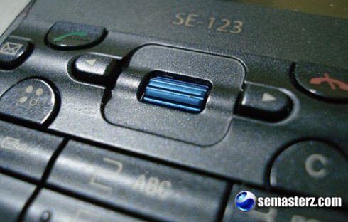 Навигационный ролик в Sony Ericsson G702