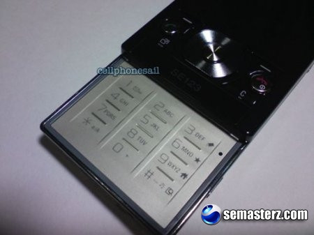 Появилась фотография нового Walkman-телефона Sony Ericsson