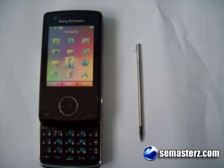 Sony Ericsson (P5) Paris – фото, частичный комплект поставки и… неизвестность
