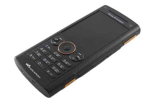 Обзор GSM/UMTS-телефона Sony Ericsson W902