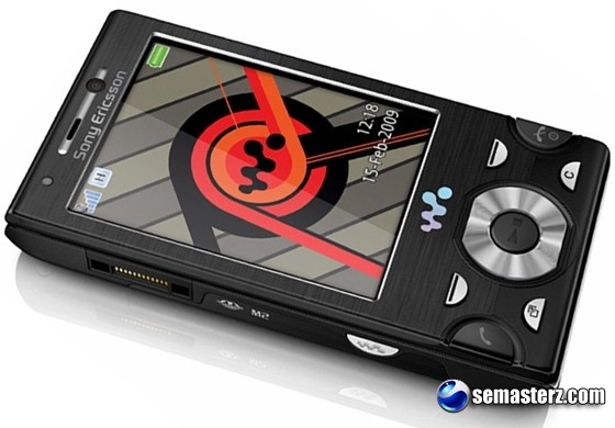 Старт продаж флагмана Sony Ericsson W995 Hikaru