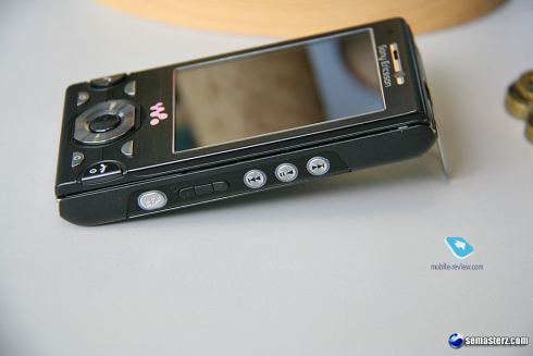 Обзор GSM/UMTS-телефона Sony Ericsson W995