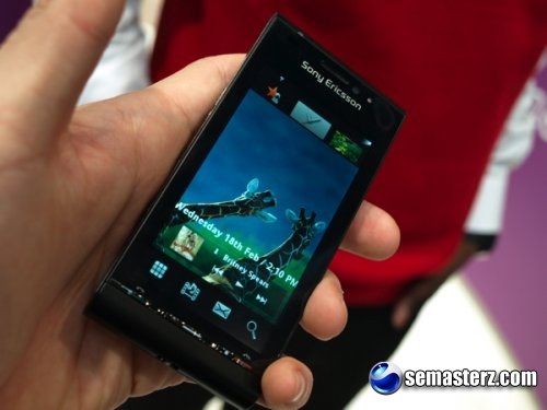 Британцы смогут получить 12.1-мп Sony Ericsson Satio бесплатно!