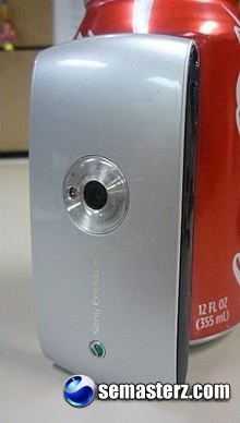 Точная характермстика Sony Ericsson Kurara: S60-смартфон с поддержкой HD-видеозаписи