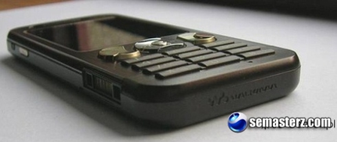 Sony Ericsson W890 Repair Movie