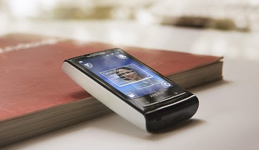 Обзор смартфона Sony Ericsson X10 Mini