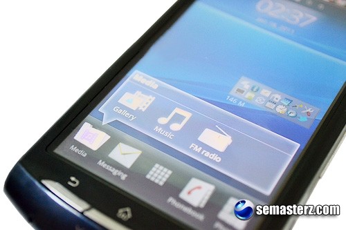 Обзор смартфона Sony Ericsson MT15i