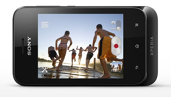 Sony Xperia Tipo - бюджетный смартфон