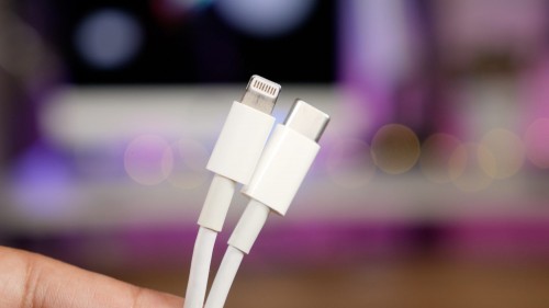 ЕС установил крайний срок для перехода на USB-C